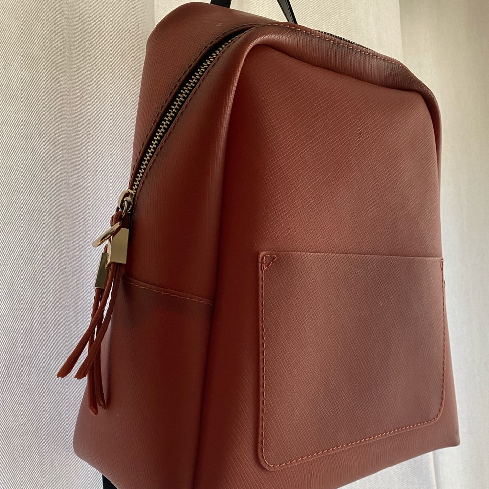 GUM Designs Dusty Rose Vinyl Backpack - Picture 2 of 5